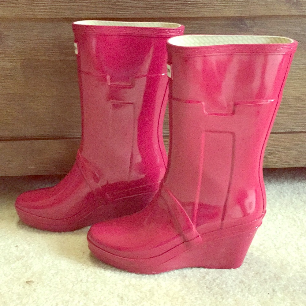 ‘Kellen’ Wedge Hunter boots 🍒 red.